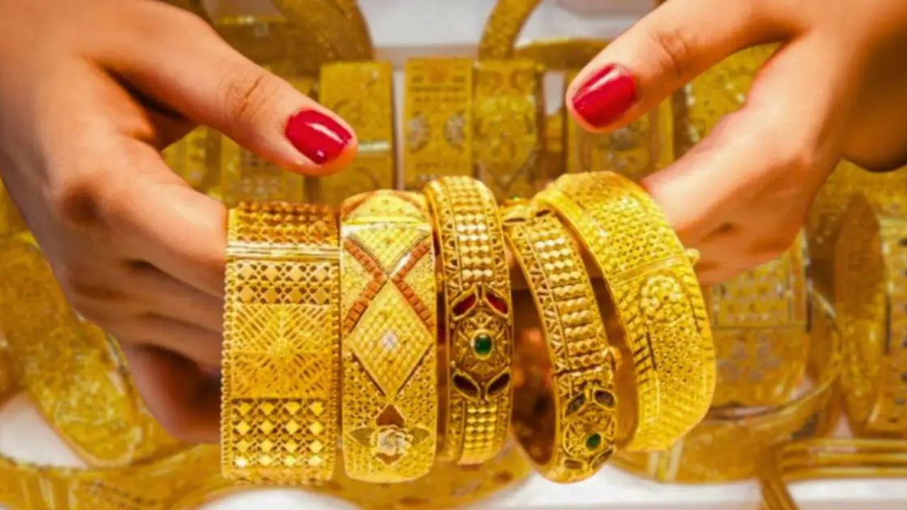 Gold Price plummeted at the end of april