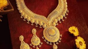 Gold Price are plummeting check out today's latest rates