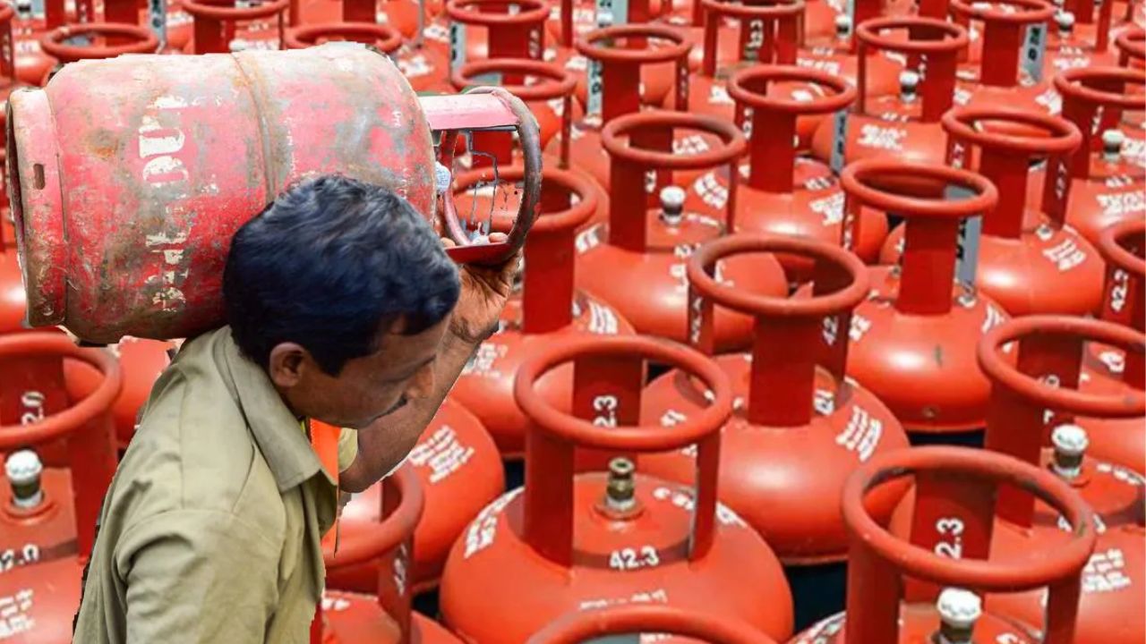 LPG গ্রাহকদের জন্য দুঃসংবাদ, সিলিন্ডার সাপ্লাই ঠিক হতে দীর্ঘ সময়ের ইঙ্গিত