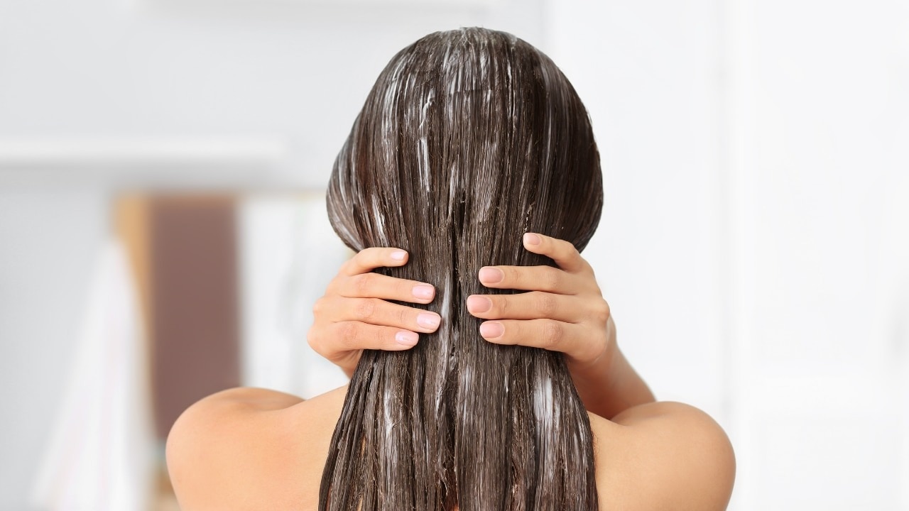 Benefits of eggs in hair care 