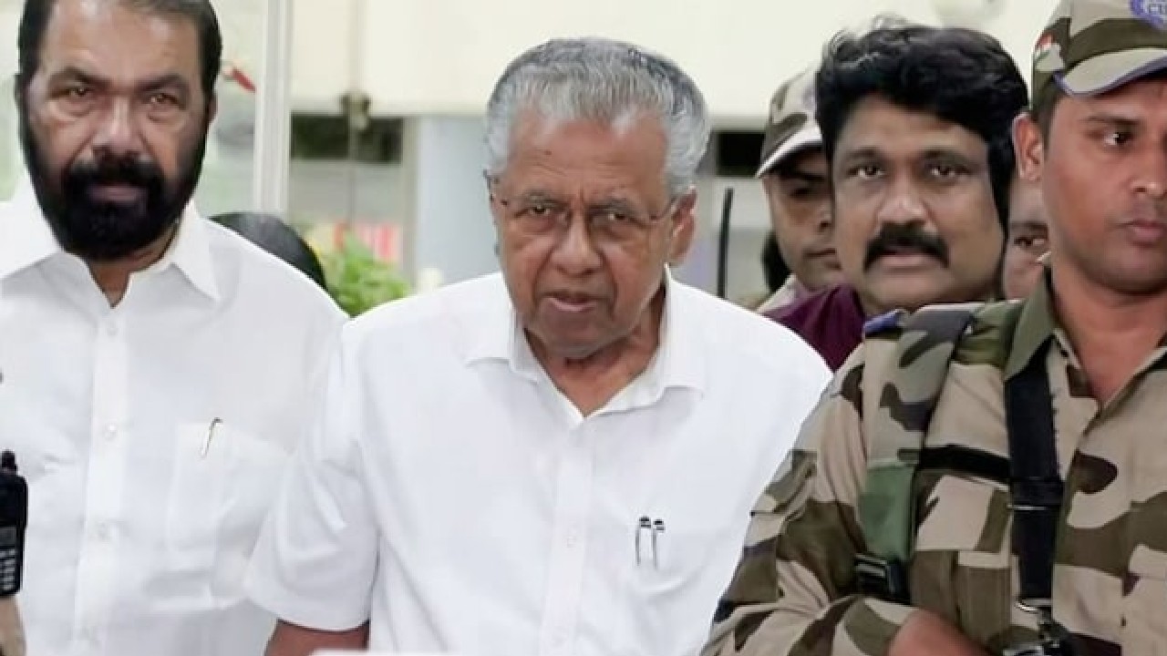 দুর্নীতি মামলায় কেরলে বড় অভিযান,প্রাক্তন মুখ্যমন্ত্রী পিনারাই বিজয়নের বাড়িতে ইডি হানা