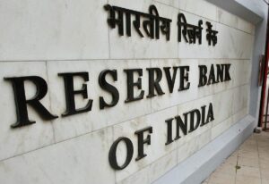 Is Reserve Bank of India introducing plastic banknotes in the market?