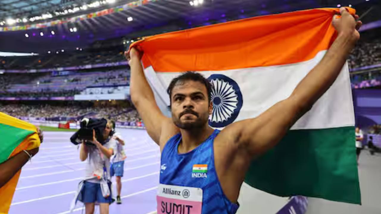 দুর্ঘটনায় হারিয়েছেন পা, প্যারা অ্যাথলেটিক্সে নয়া ইতিহাস সুমিত আন্তিলের! জ্যাভলিনে গড়লেন বিশ্বরেকর্ড