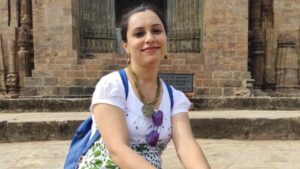 Komal Ganatra's Success Story will Inspire you.