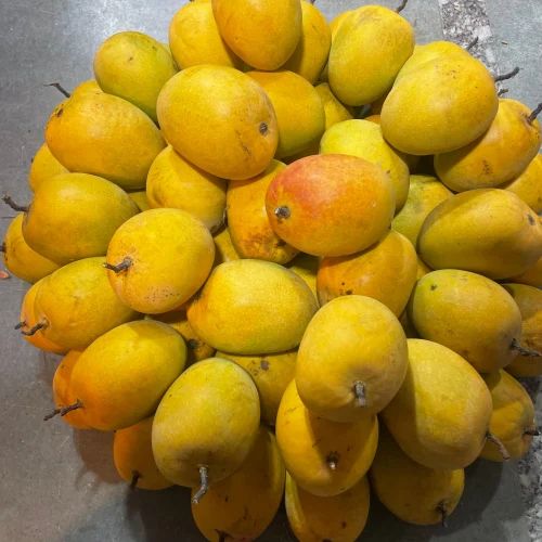 Difference between naturally ripe and carbide ripe mango
