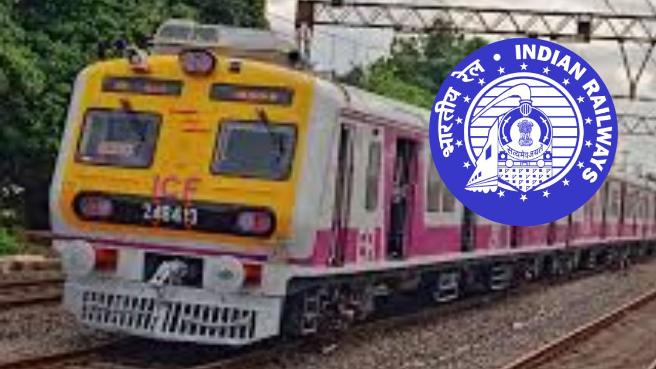 আচমকা যাত্রী সংখ্যা বাড়ায় বনগাঁ লোকালে দ্বিগুণ ভিড়, ঠাসাঠাসি পরিস্থিতিতে দুর্ভোগ