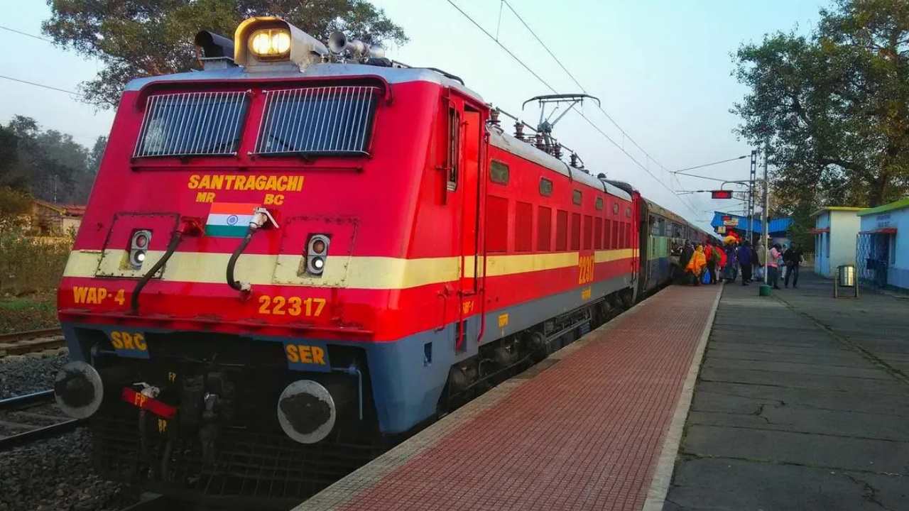 সপ্তাহের মাঝেই ভোগান্তি, ৭ দিন ধরে বাতিল আদ্রা ডিভিশনের একগুচ্ছ ট্রেন