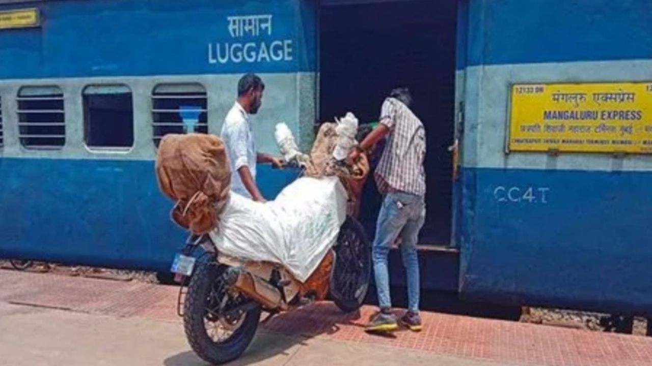 How to deliver bike or scooty in Indian Railways train 