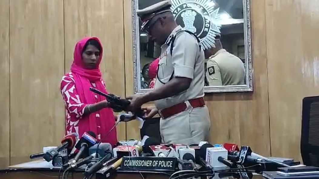 Maoist Pushpa Surrendering at Lalbazar Police Station