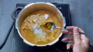 Cooking Tips how to tell if turmeric powder is genuine
