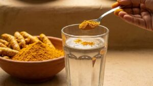 Cooking Tips learn the easy way to identify adulterated turmeric