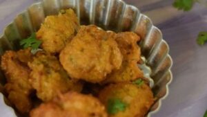 Recipe make delicious fish roe fritters with just a few ingredients