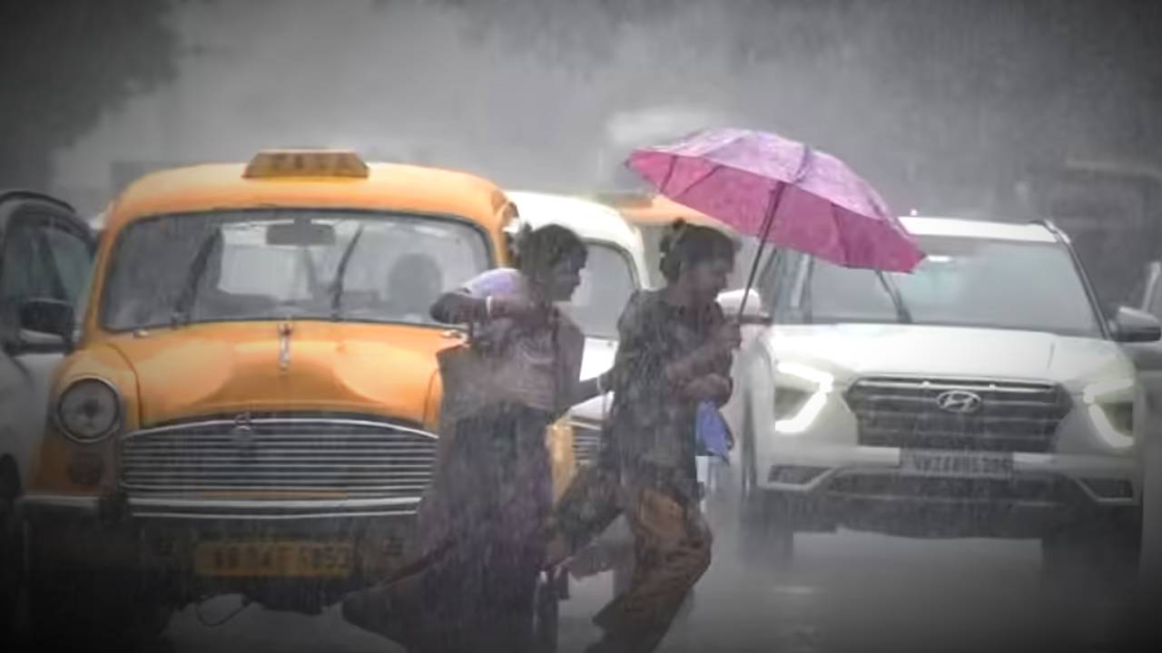 রাত পোহালেই আবহাওয়ার ‘খেল’ শুরু! টানা ৭ ঝড়-বৃষ্টি দক্ষিণবঙ্গে, আবহাওয়ার আগাম খবর