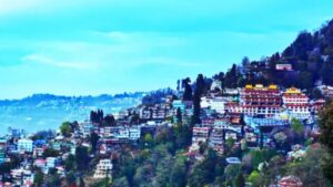 Travel Samalbong for your holiday instead of Darjeeling