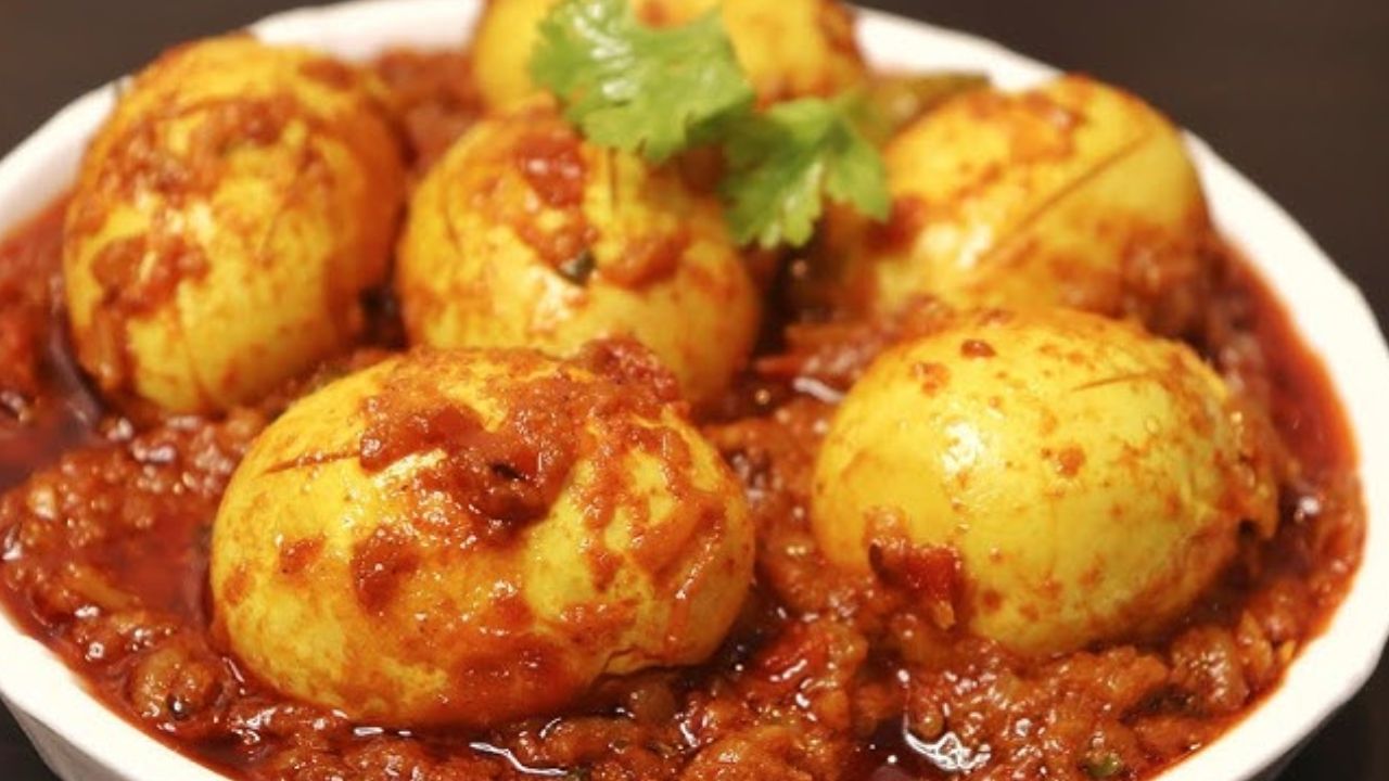 Easy egg ghee roast recipe 