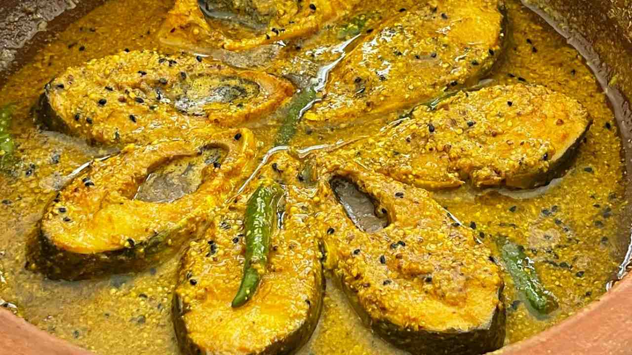 How to clean and cook hilsa fish 