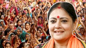 Agnimitra Paul gives helmet to 200 women