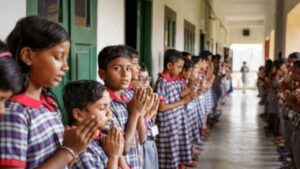 you have to follow rules to sing National Song 'Vande Mataram'
