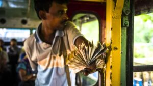 Bus fares to increase in kolkata