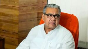 Health Minister demands maternity leave for maids