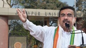 'Vande Mataram' programme is being observed in front of Jadavpur University