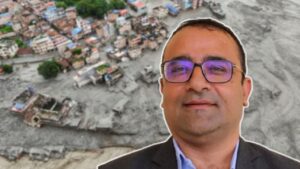 teacher's quick thinking saved Nepal's 1,643 school students