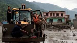 teacher's quick thinking saved Nepal's 1,643 school students