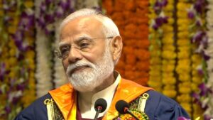 Narendra Modi won the hearts of students at the IIT Delhi convocation ceremony.