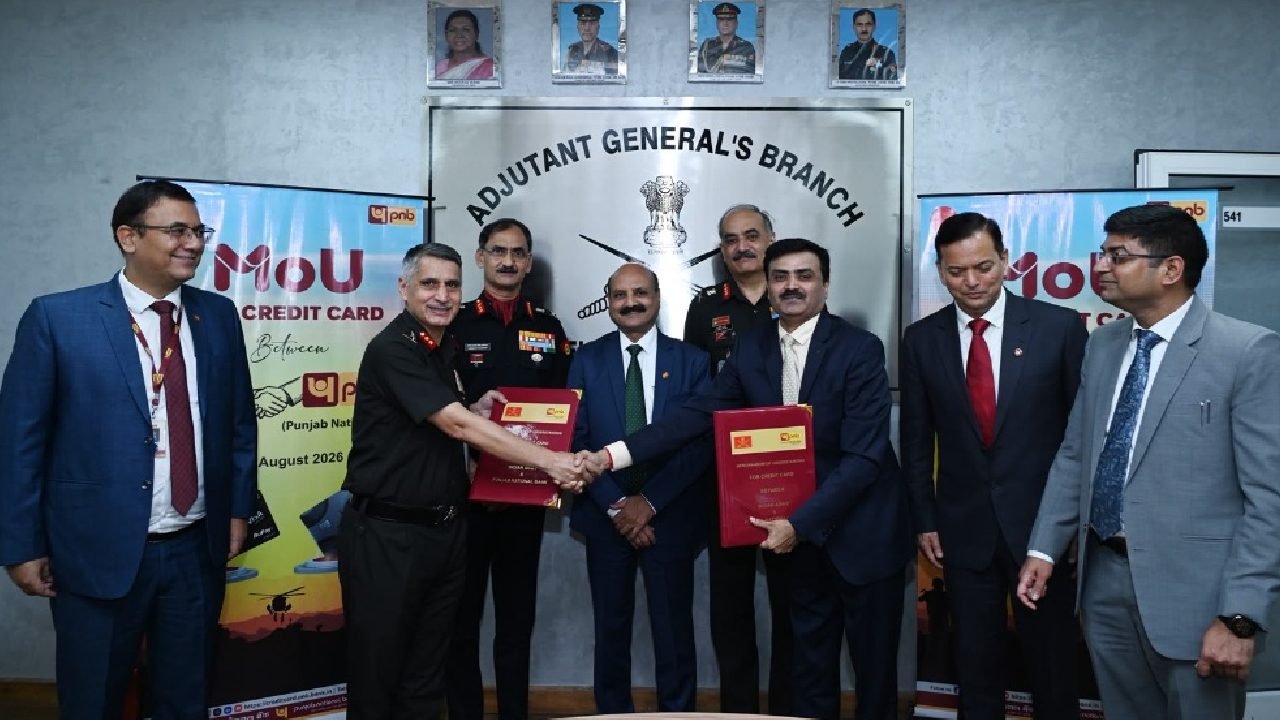 PNB is bringing a special credit card for Indian Army officers and soldiers!