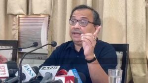 Kunal Ghosh big statements 7 out of 12 are in contacts with TMC