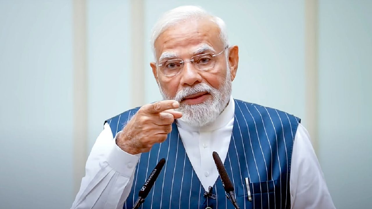 Narendra Modi delivered a special message to the younger generation on 'Mann Ki Baat'.