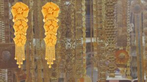 Gold price rose in the second week of august