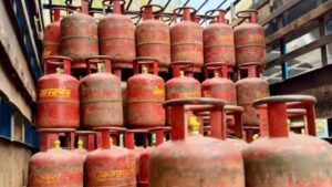 LPG Cylinder gas price drop in Kolkata