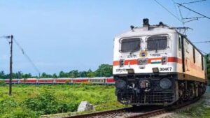Indian Railways travel to North Bengal with a break in the journey