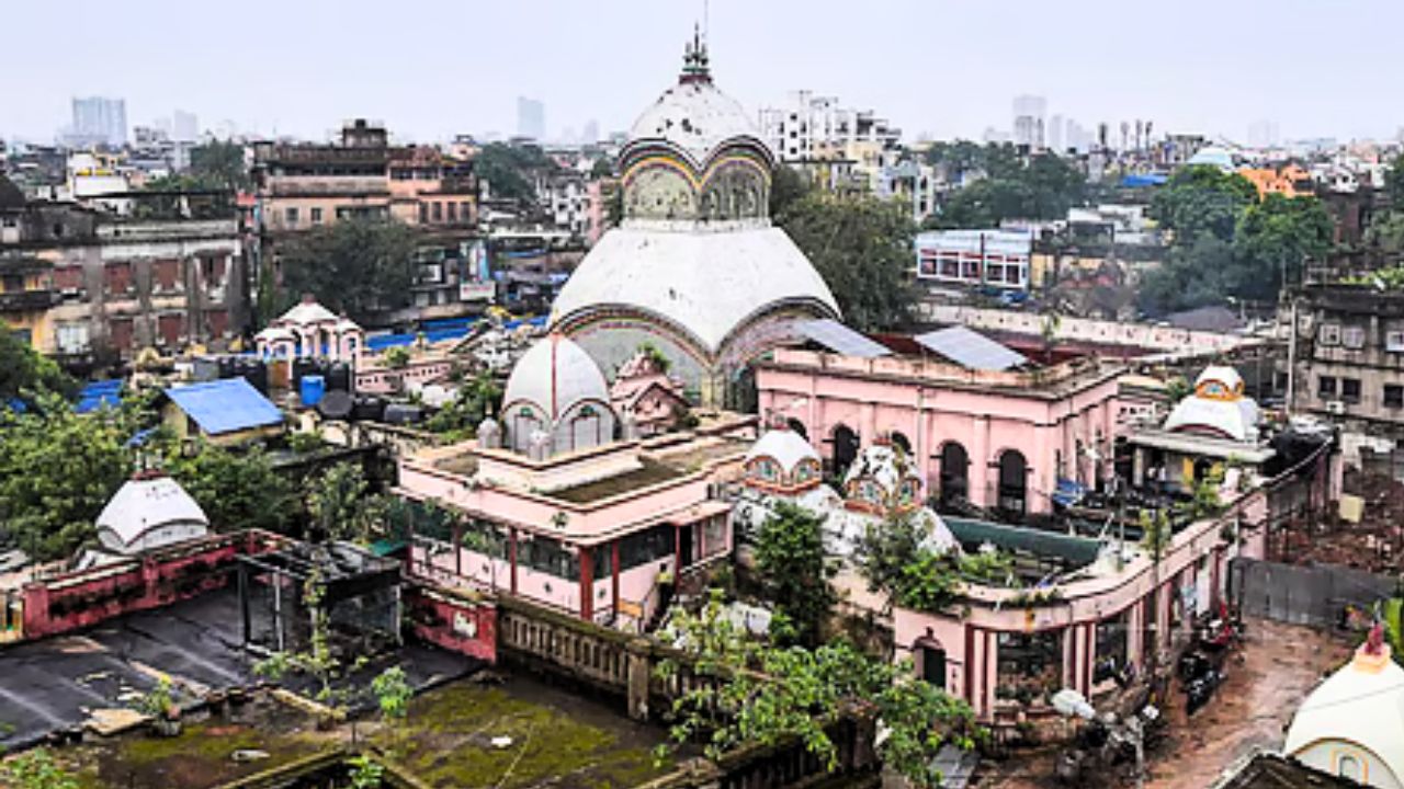 কালীঘাট মন্দিরে এবার আলাদা পুলিশ ফাঁড়ি, নজিরবিহীন উদ্যোগ লালবাজারের