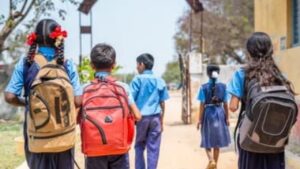 School Holidays five-day break for schools and colleges at the end of august