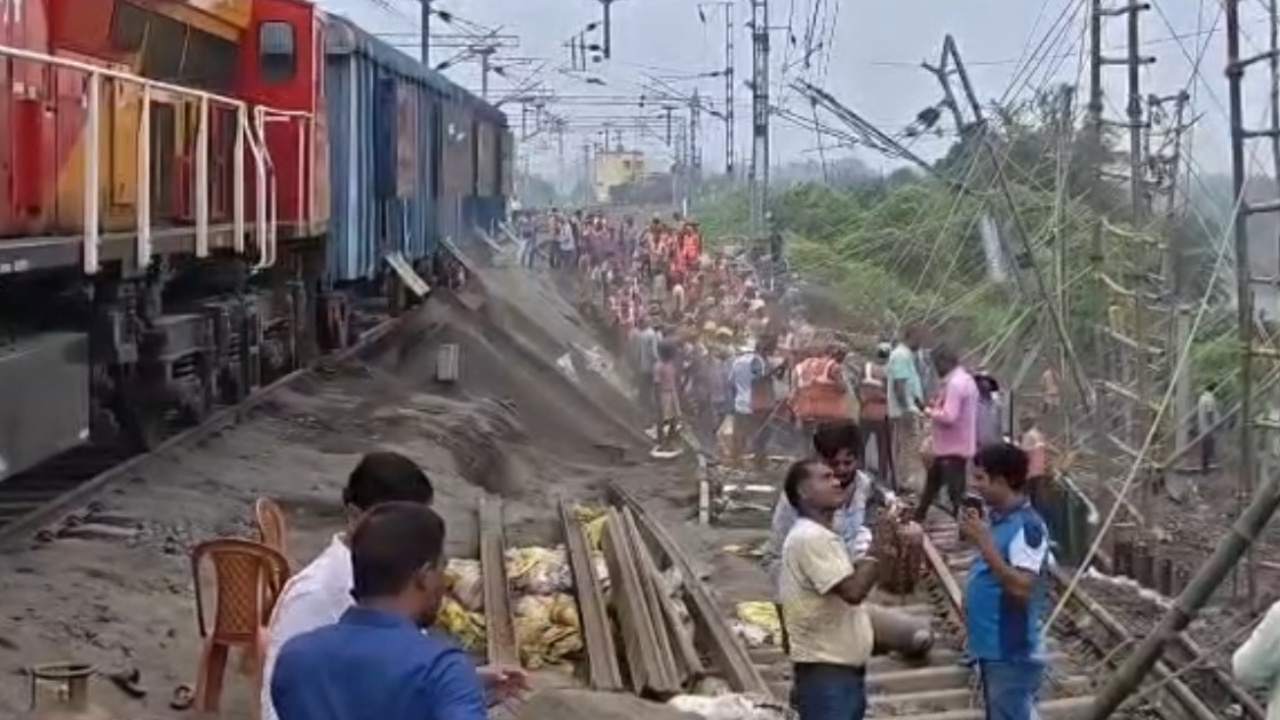 Sunday north bengal train cancel list 