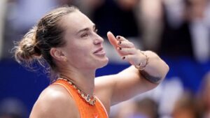 Spectator smoke weed during Aryna Sabalenka match.