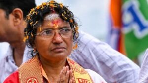 Ratna Debnath revealed who had first seen Tilottama that day