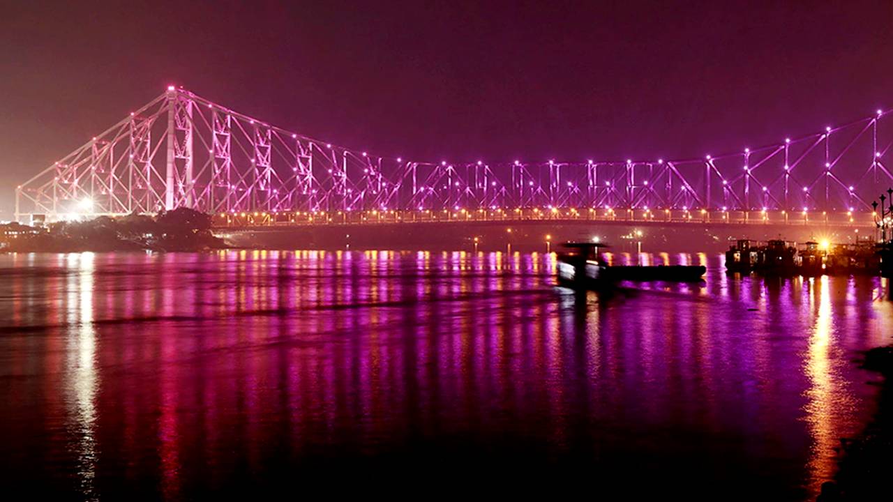 Dynamic lighting personal wish service starting in Howrah Bridge check out booking process