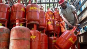 62 lakh LPG customers across the country reduced, know the details.