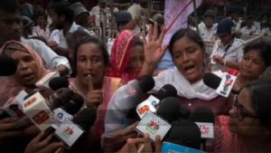Minakshi MUkherjee With CPIM's women's wing Demands Name reentry in SIR