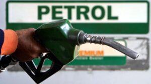 Petrol prices in several countries are only 3 rupees per liter.