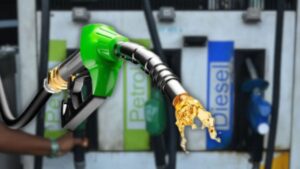 Petrol prices in several countries are only 3 rupees per liter.