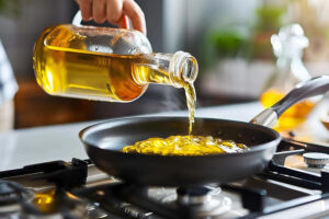 Central govt cuts import duty on cooking oil; prices may drop!