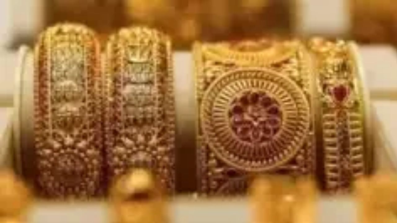 Cleaning tips for old gold jewellery
