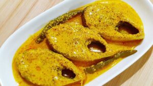Recipe delicious Hilsa fish recipe at the end of the monsoon season