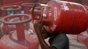 LPG Cylinder change prices before puja What are the new rates
