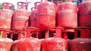 LPG Cylinder price hike on the first day of the month check the new rates
