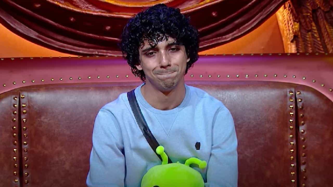 Niranjan emotional situation in bigg boss Bangla